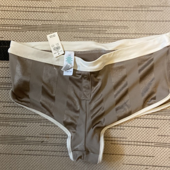 Aerie Striped Cheeky Boyshort Bikini Bottom - Picture 5 of 7